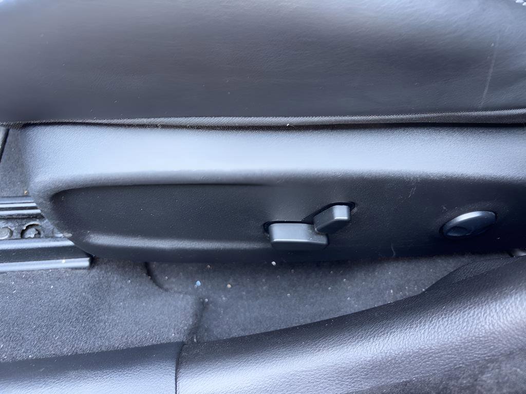 Used 2023 Dodge Charger R/T w/ Plus Group image 26