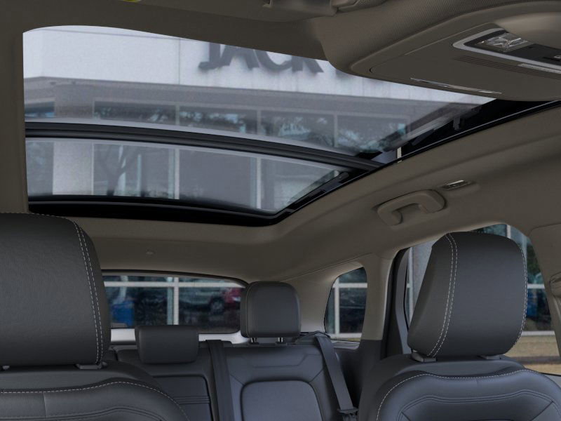 New 2026 Lincoln Corsair Grand Touring image 22