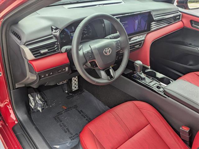 Used 2025 Toyota Camry XSE image 9