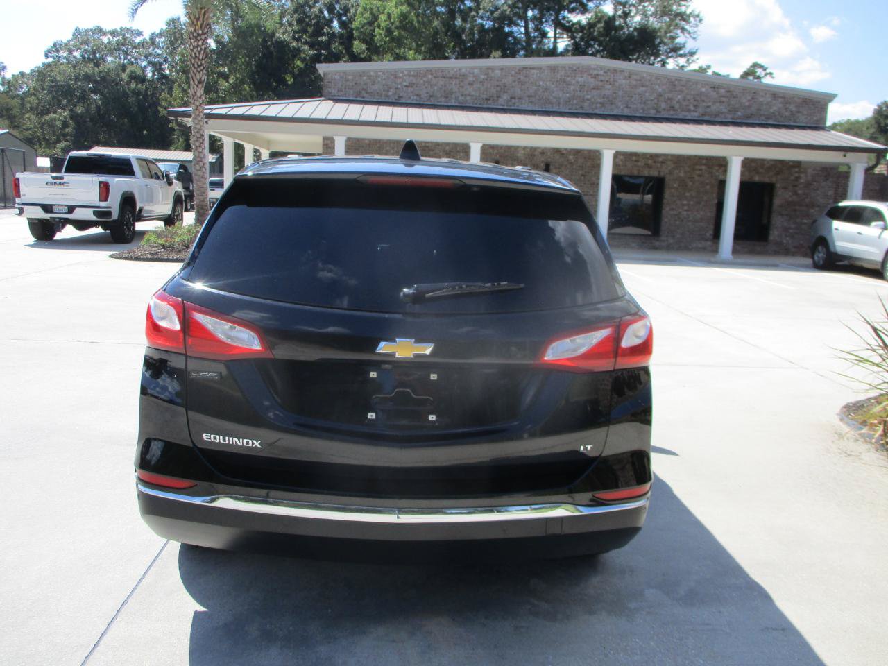 Used 2018 Chevrolet Equinox LT FWD image 10