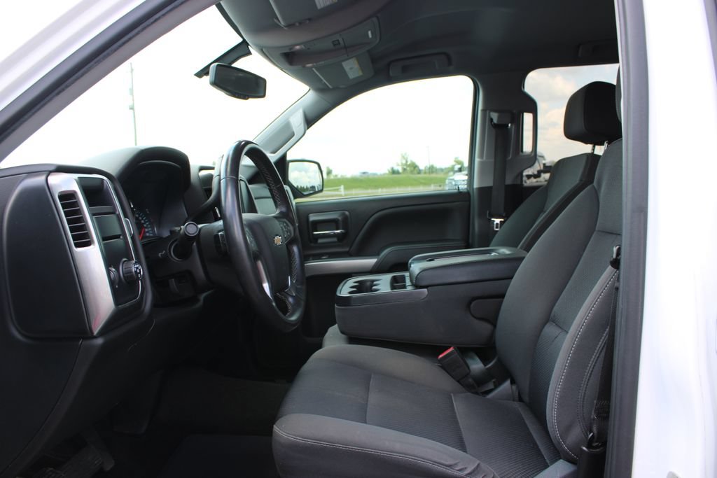 Used 2018 Chevrolet Silverado 1500 LT w/ All Star Edition RWD image 26