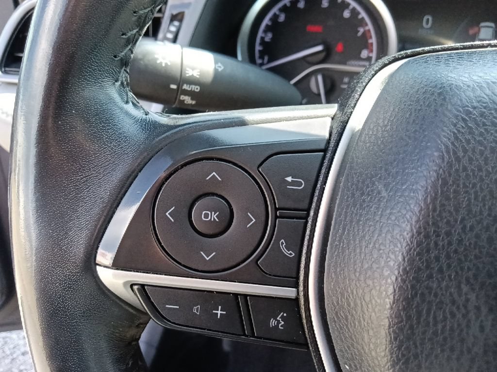 Used 2023 Toyota Camry XLE w/ Navigation Package FWD image 18