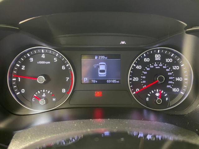Used 2019 Kia Forte LXS FWD image 5