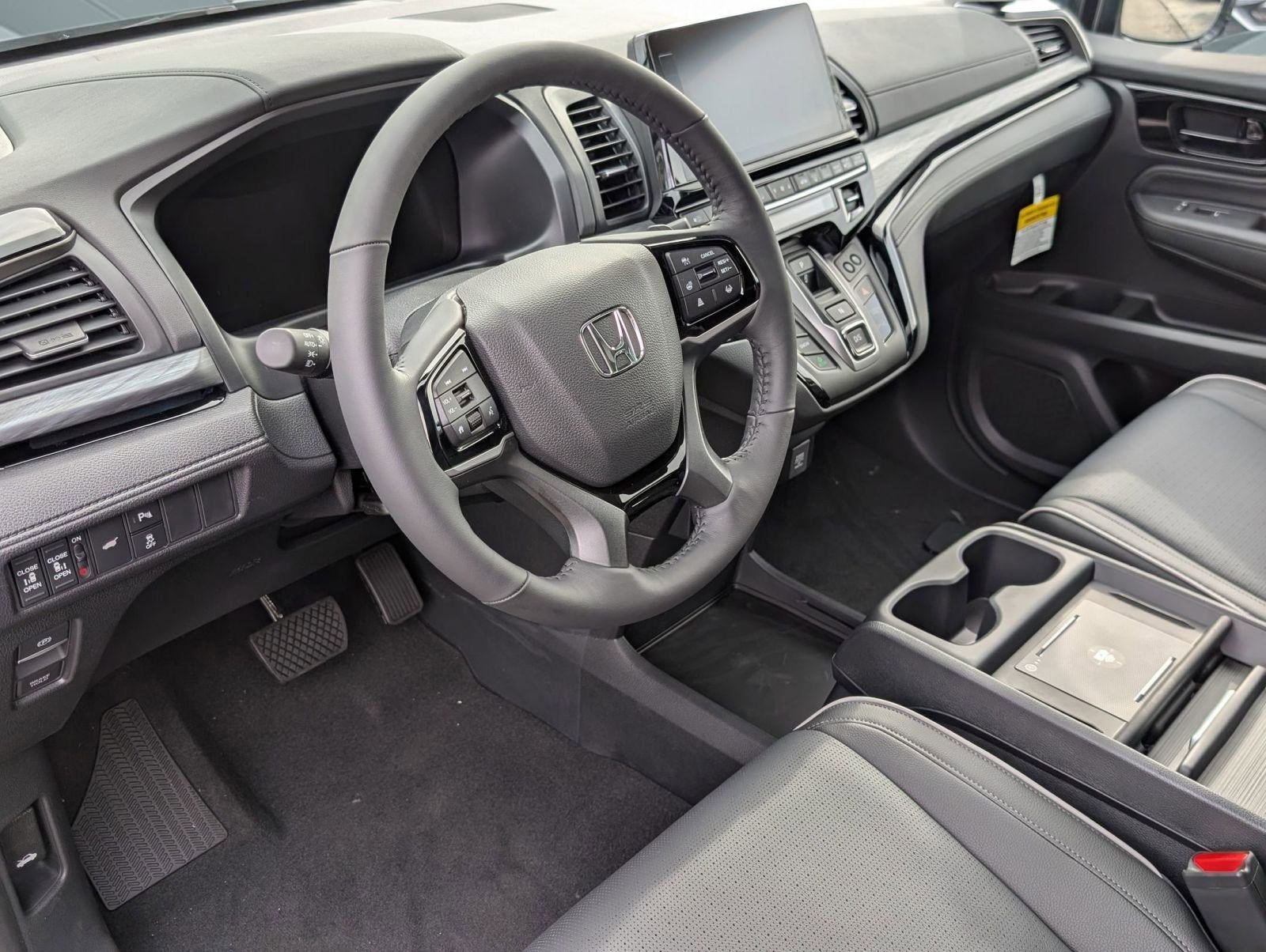 New 2026 Honda Odyssey Elite image 4