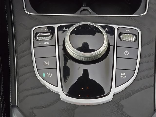 Used 2019 Mercedes-Benz GLC 300 4MATIC image 24