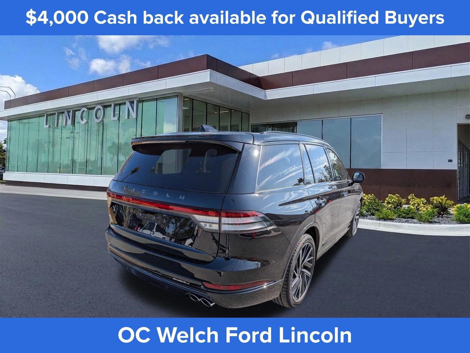 New 2026 Lincoln Aviator Black Label w/ Jet Appearance Package AWD/4WD image 3