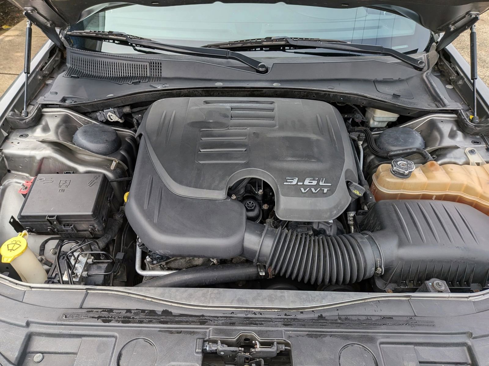 Used 2012 Chrysler 300 Limited RWD image 15
