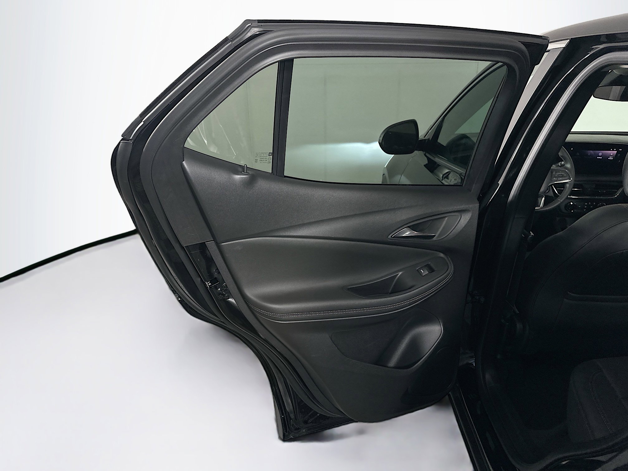 Used 2025 Buick Encore GX Preferred image 24