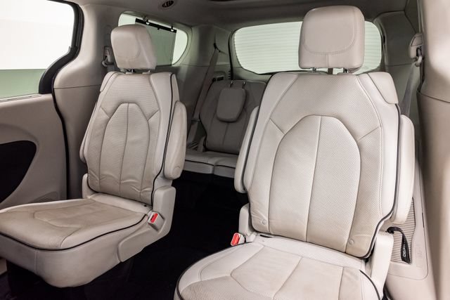 Used 2021 Chrysler Pacifica Limited w/ Premium & Safety Sphere Group AWD/4WD image 29