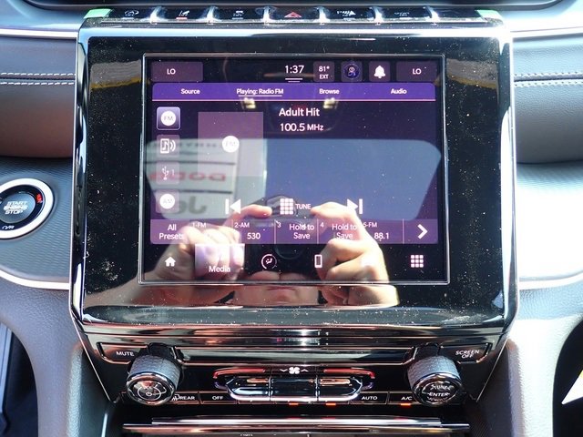 New 2025 Jeep Grand Cherokee Laredo X image 21