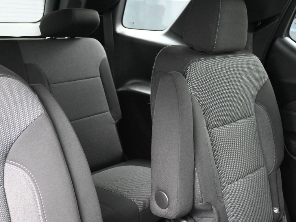Used 2023 Chevrolet Traverse LT w/ LPO, Floor Liner Package image 14