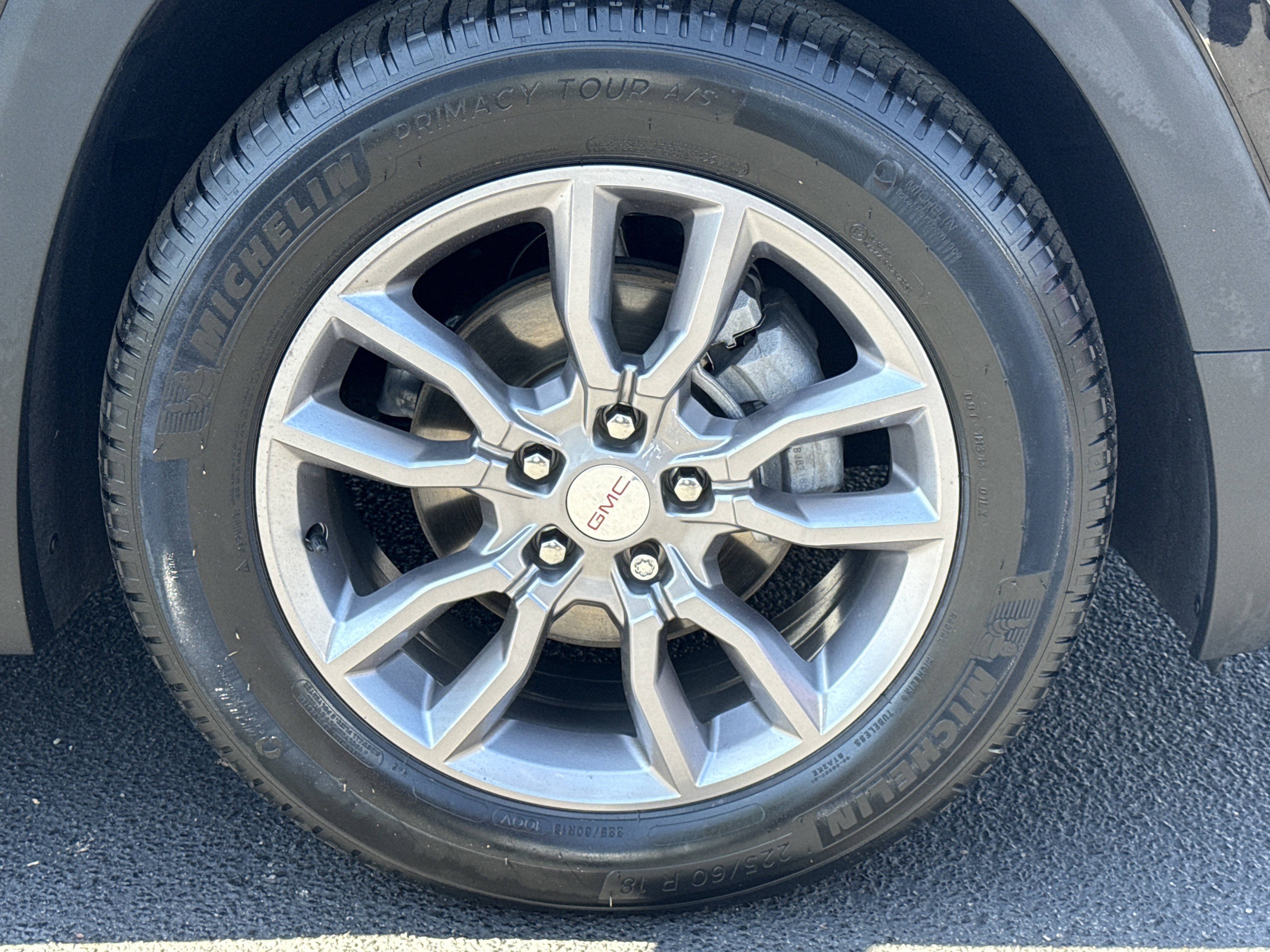 Used 2022 GMC Terrain SLT w/ LPO, Floor Liner Package image 13