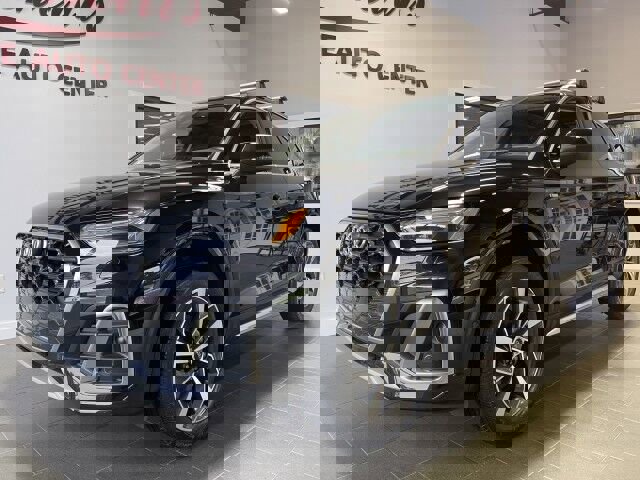 Used 2023 Audi Q5 2.0T Prestige