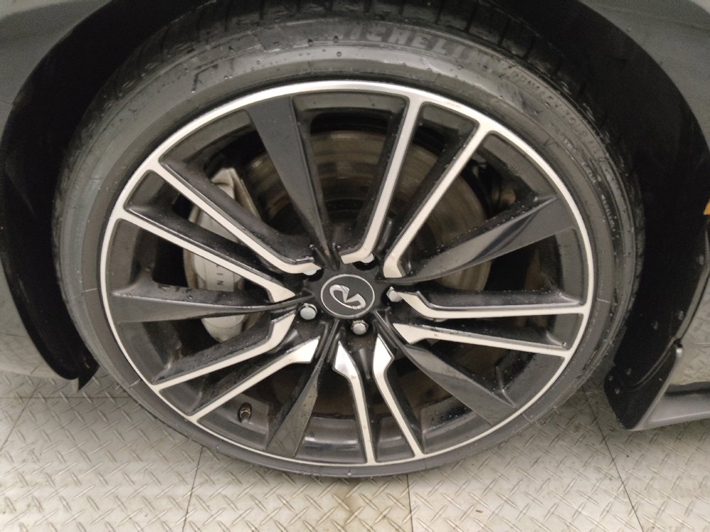 Used 2018 INFINITI Q60 3.0t Sport w/ Sensory Package 3.0T Sport image 31