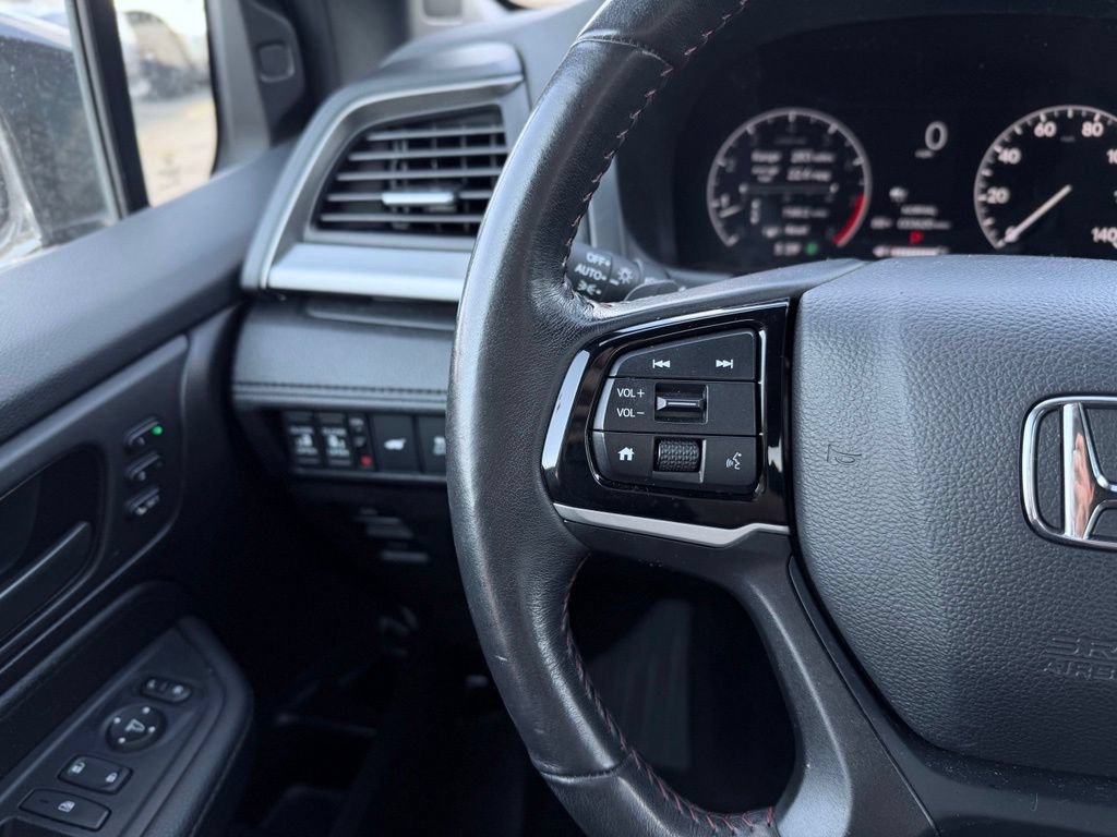 Certified 2025 Honda Odyssey Sport-L image 36