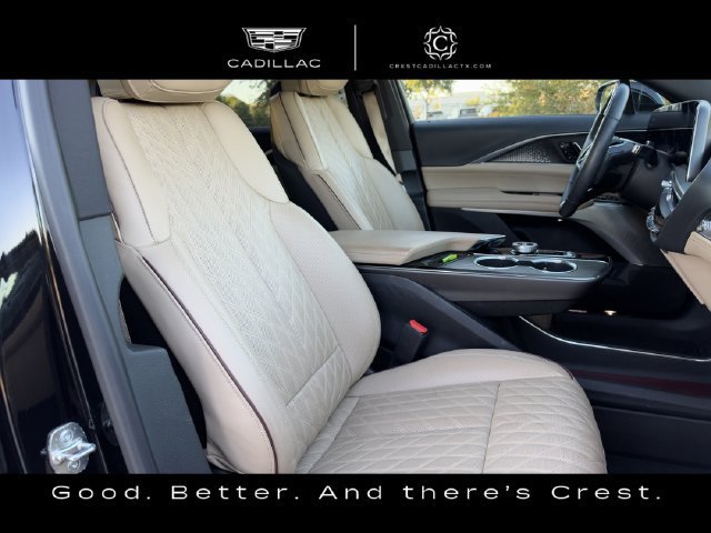 Used 2024 Cadillac Lyriq Luxury w/ Nappa Leather Package AWD/4WD image 27
