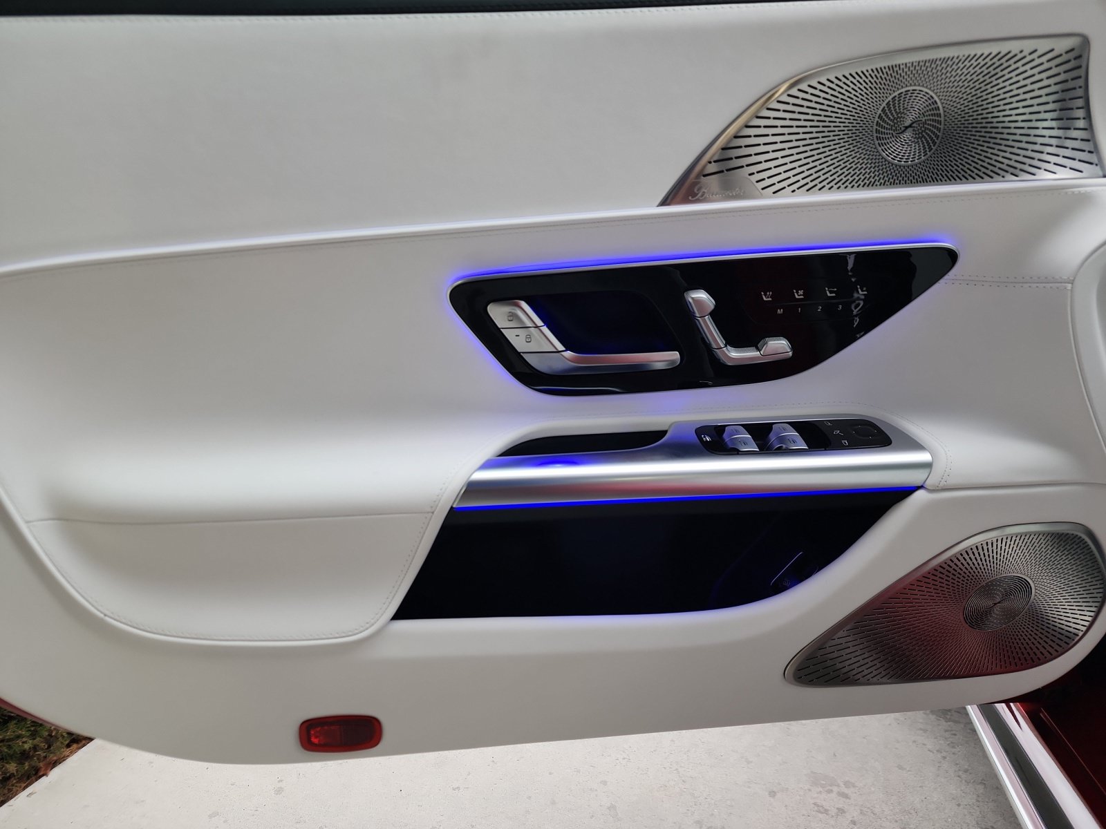 New 2026 Mercedes-Benz Maybach SL 680 image 10