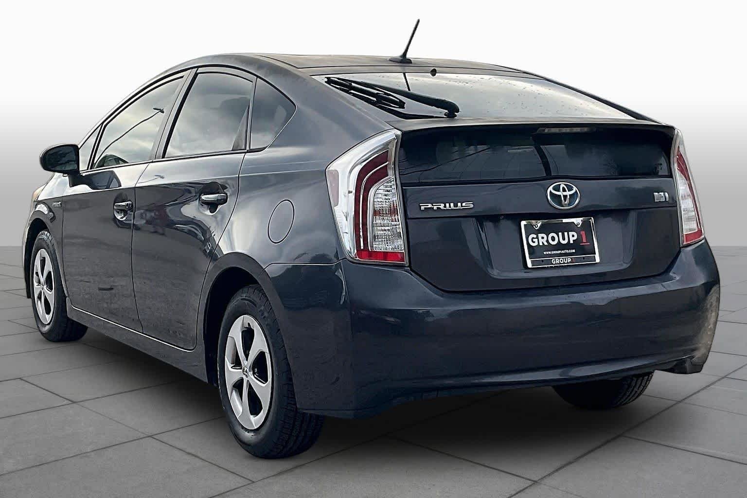 Used 2012 Toyota Prius Three FWD image 11