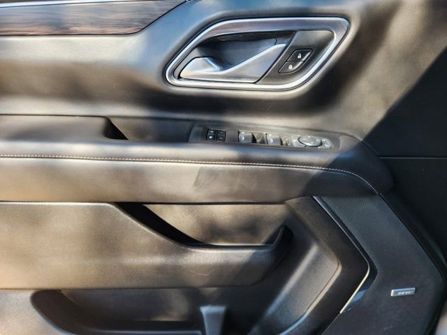Used 2021 Chevrolet Suburban Z71 image 25