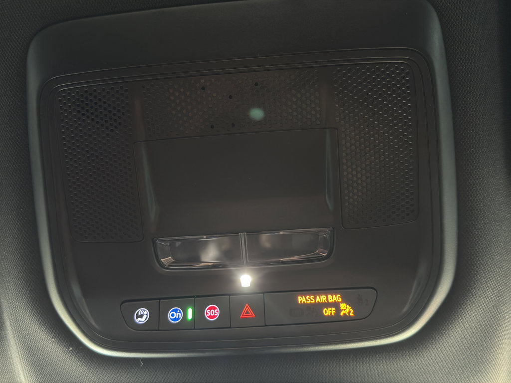 New 2026 Chevrolet Equinox EV RS image 17