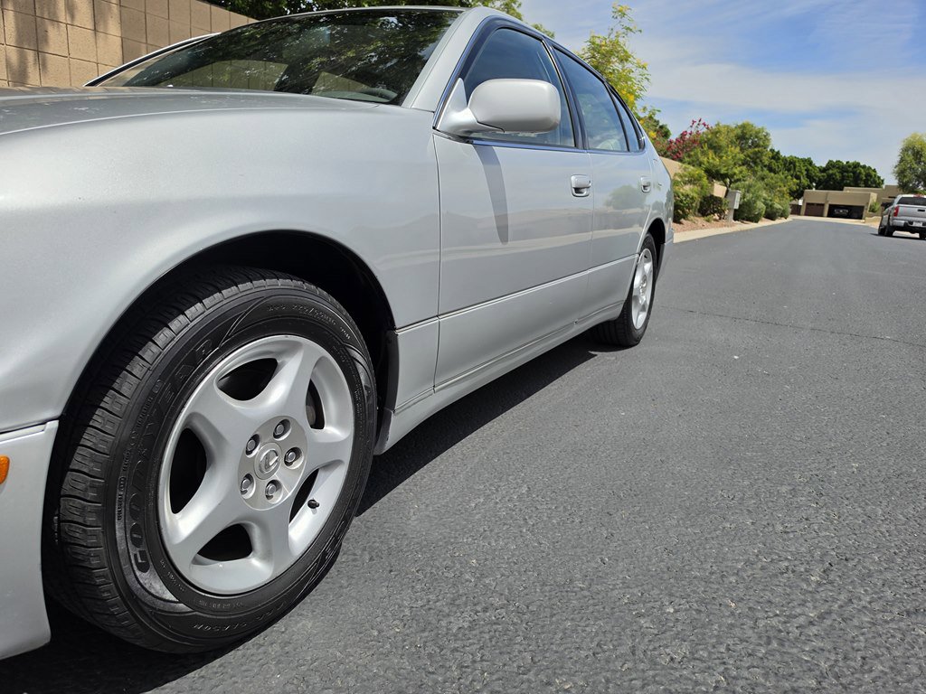 Used 1998 Lexus GS 400 RWD image 17