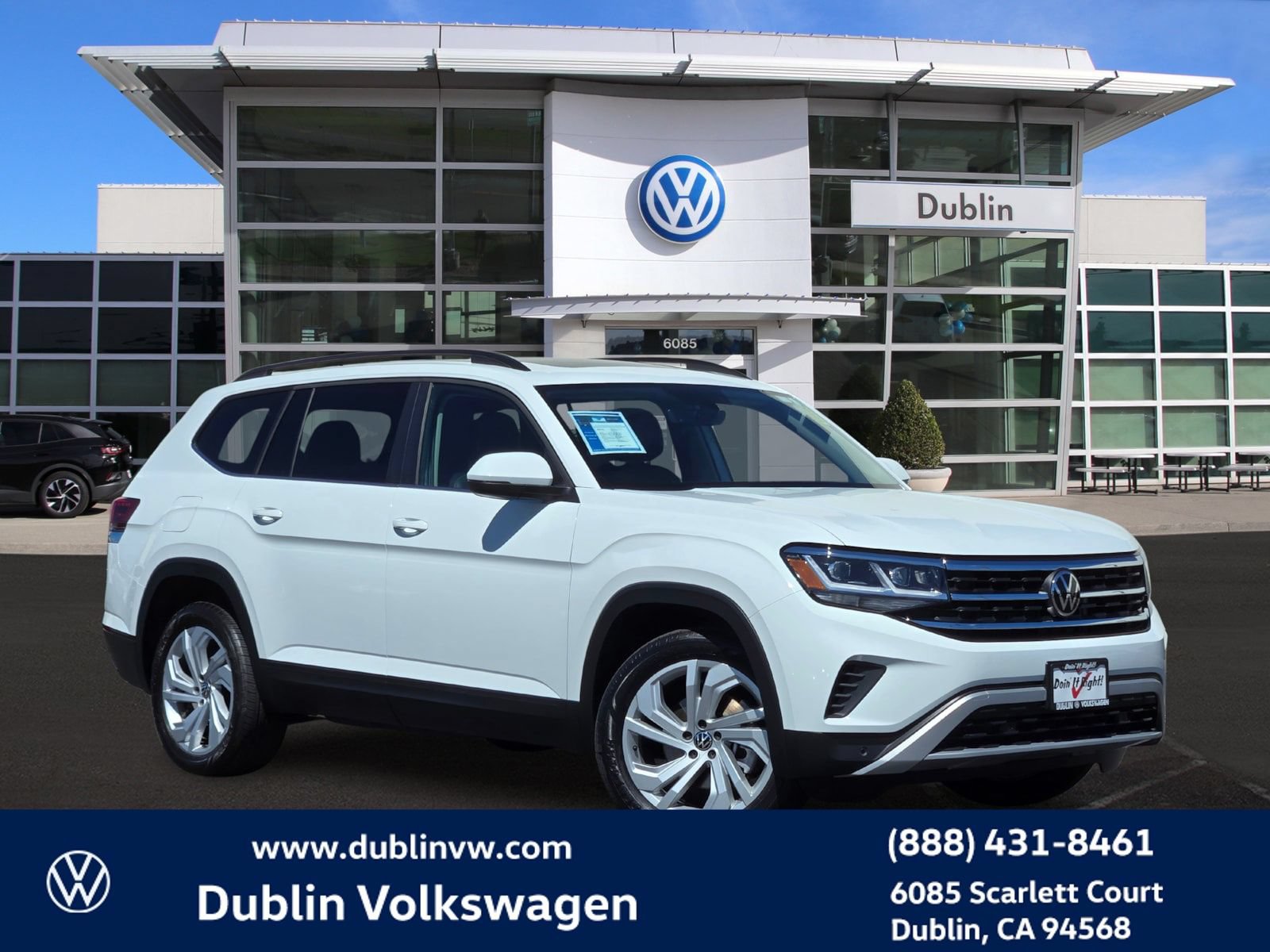 Certified 2023 Volkswagen Atlas SE w/ Panoramic Sunroof Package FWD image 1