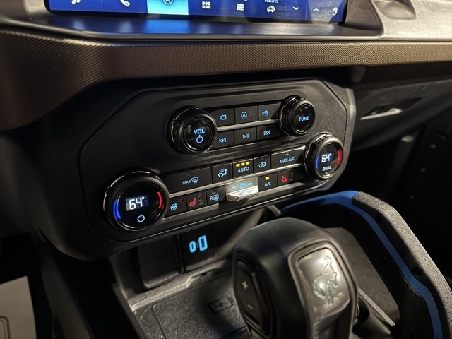 Used 2021 Ford Bronco Outer Banks AWD/4WD image 31