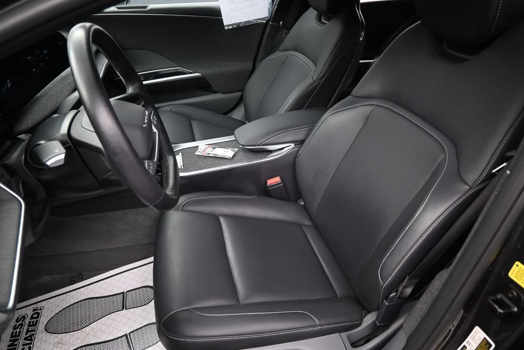 Used 2024 Lucid Air Pure RWD image 34