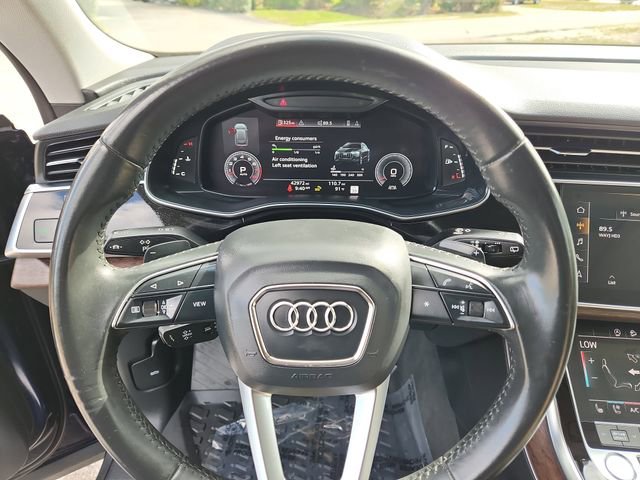 Used 2020 Audi Q8 Premium Plus AWD/4WD image 23