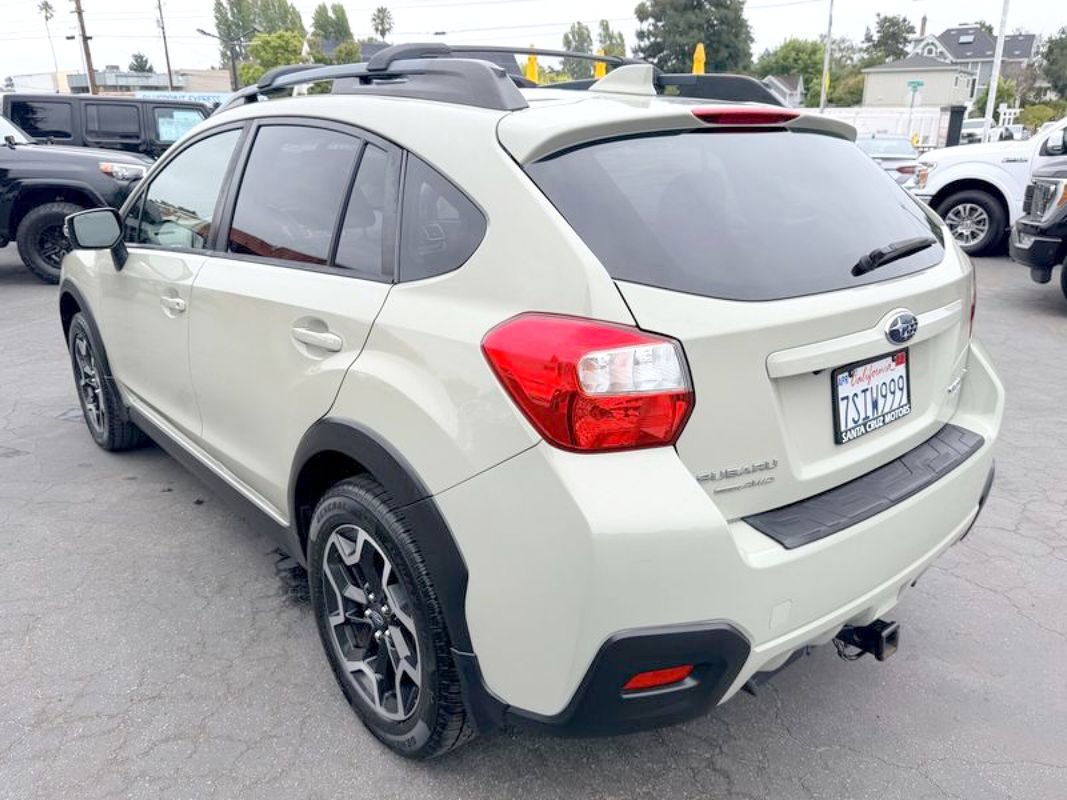 Used 2016 Subaru Crosstrek 2.0i Limited w/ Popular Package #1 image 4