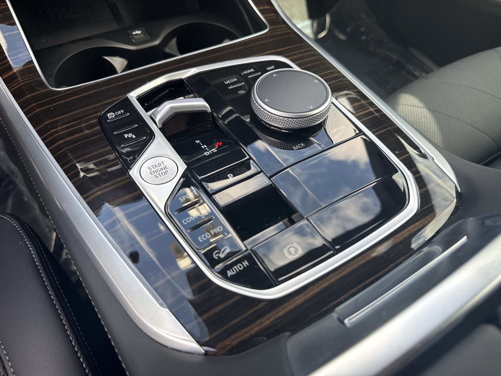 Certified 2025 BMW X5 xDrive40i w/ Premium Package image 26