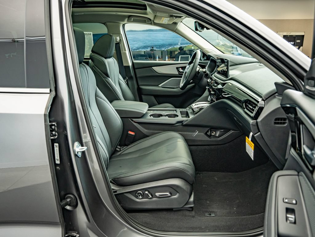 New 2026 Acura MDX SH-AWD image 37