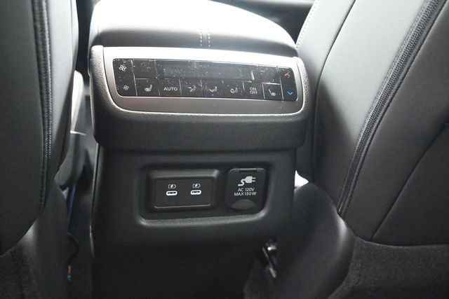 New 2026 Nissan Pathfinder Platinum w/ Cargo Package AWD/4WD image 24