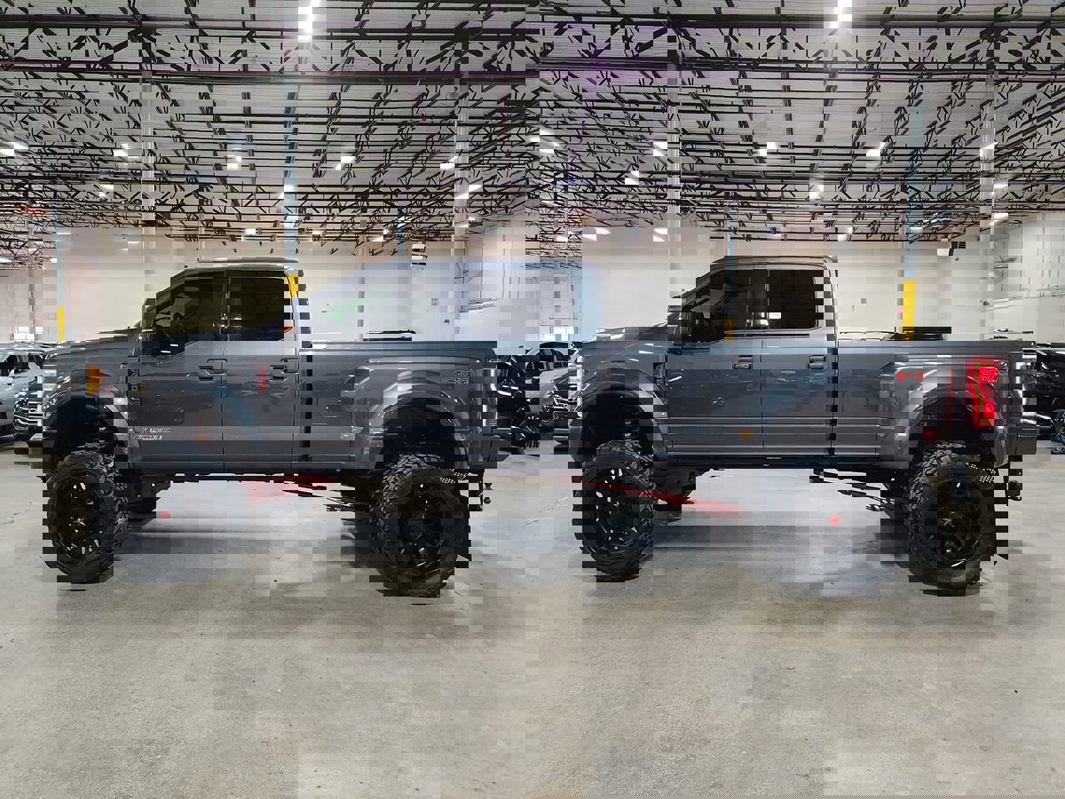 Used 2018 Ford F450 Lariat w/ Lariat Ultimate Package image 6