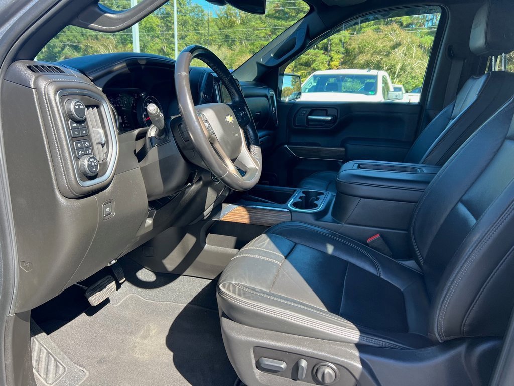 Used 2022 Chevrolet Silverado 1500 High Country w/ Safety Package II image 13