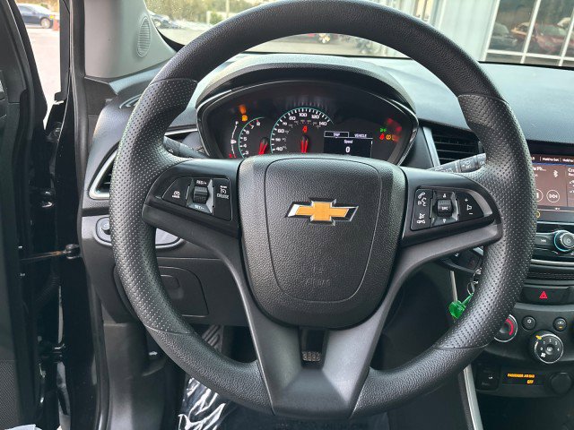 Used 2020 Chevrolet Trax LS w/ Tint and Cruise Package image 14