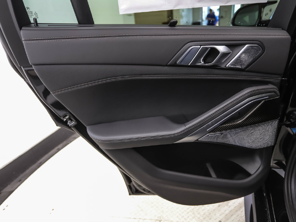 New 2027 BMW X6 M60i AWD/4WD image 20
