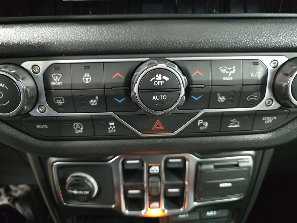 New 2026 Jeep Gladiator Sport AWD/4WD image 21