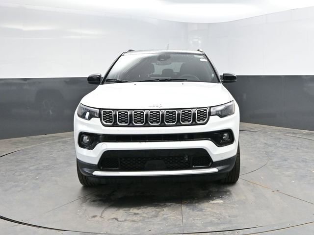 Used 2026 Jeep Compass Limited AWD/4WD image 2