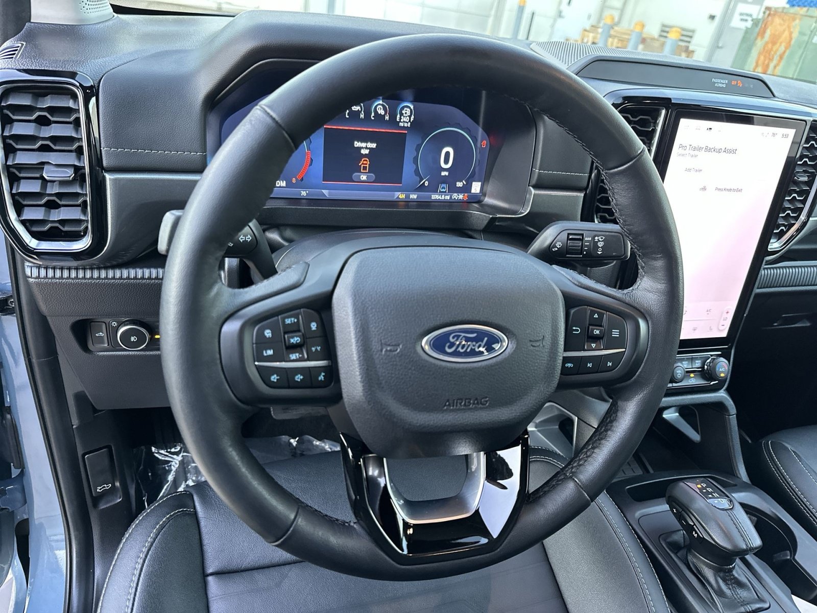 Used 2024 Ford Ranger Lariat w/ FX4 Off-Road Package AWD/4WD image 17