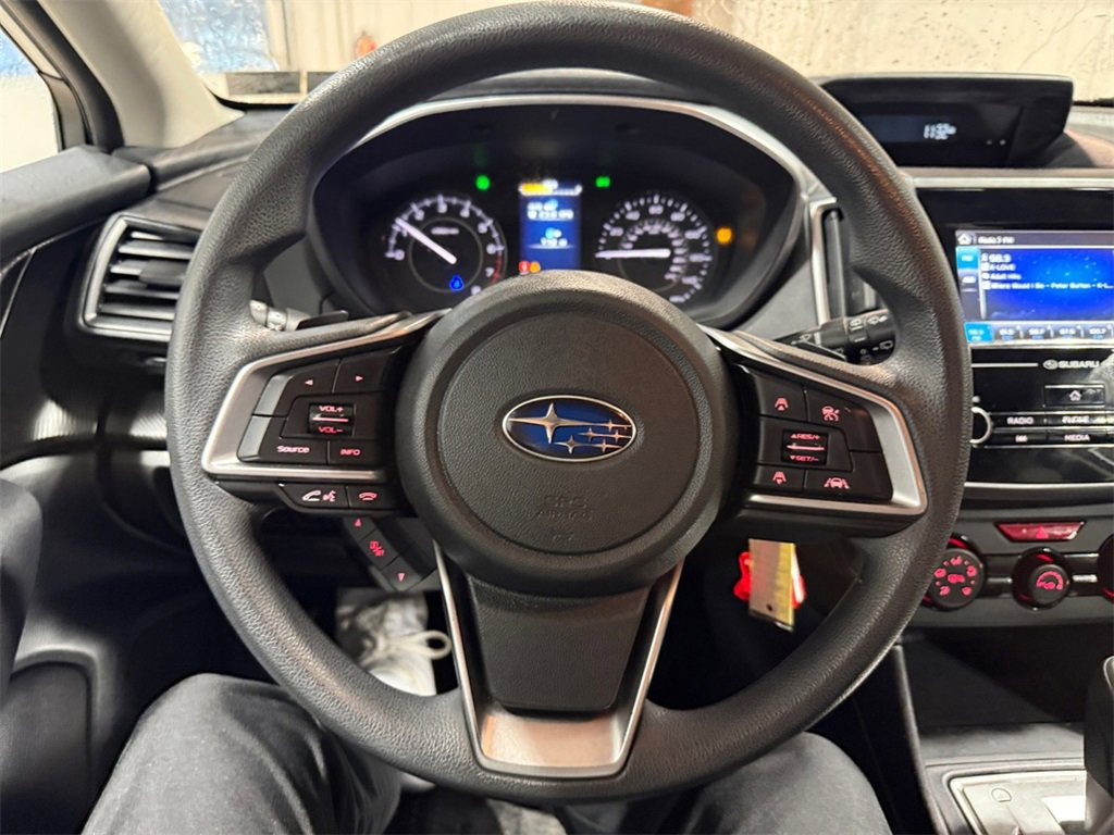 Used 2017 Subaru Impreza 2.0i Premium image 11