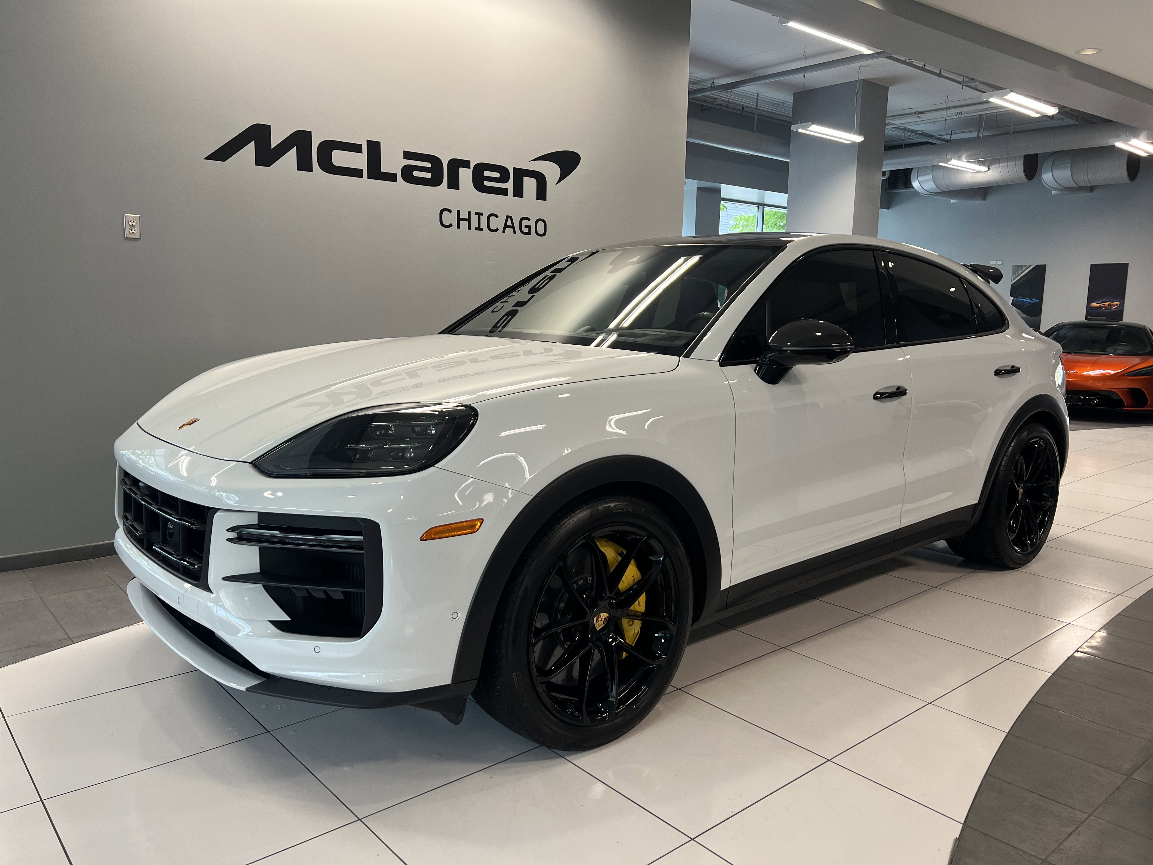 Used 2024 Porsche Cayenne Turbo GT AWD/4WD image 3