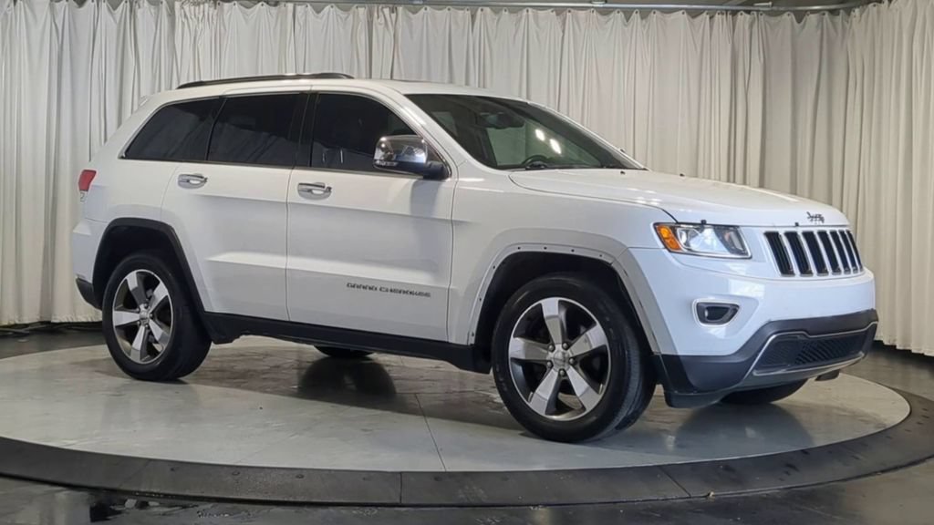 Used 2015 Jeep Grand Cherokee Limited AWD/4WD image 3