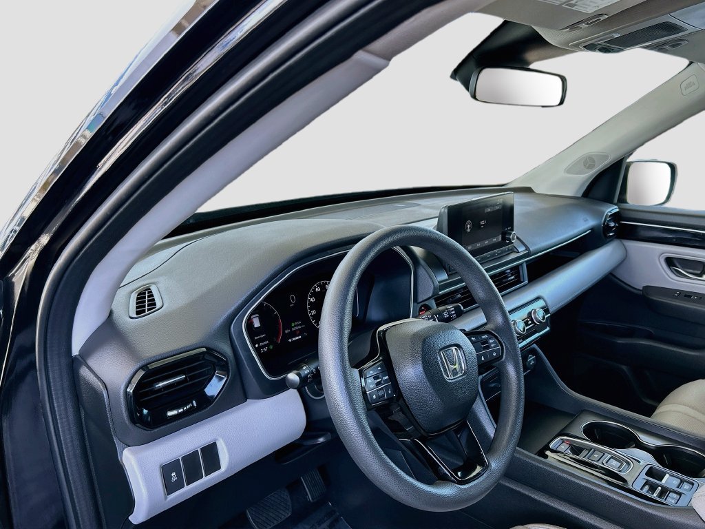 Certified 2023 Honda Pilot LX image 9
