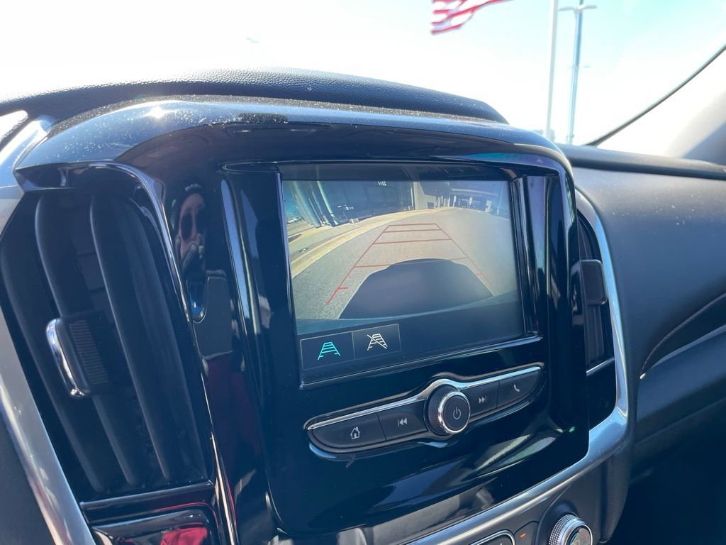 Used 2019 Chevrolet Traverse LS image 16