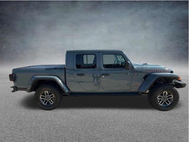 Used 2025 Jeep Gladiator Mojave w/ Convenience Group AWD/4WD image 11