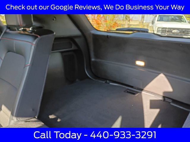 Used 2025 Ford Escape ST-Line Select AWD/4WD image 37
