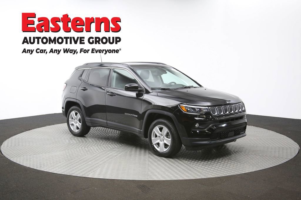 Used 2022 Jeep Compass Latitude w/ Sun and Sound Group image 46