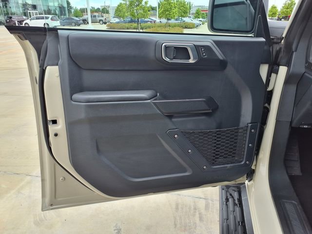 Used 2025 Ford Bronco Outer Banks image 12