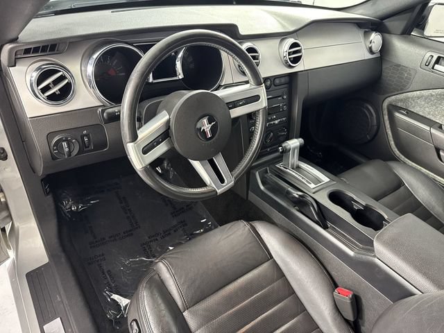 Used 2005 Ford Mustang GT RWD image 21